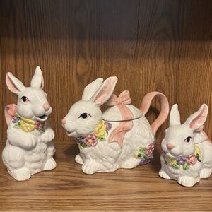 Ceramic Easter Bunnies Family Bunny Rabbit Set of 3
